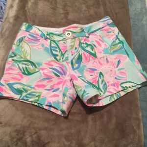 Lilly Pulitzer knit shorts. Like new condition
